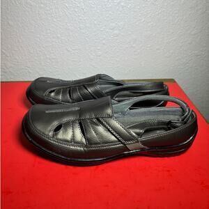 Easy Street Comfort wave Women's metallic gray shoes size 11 W
